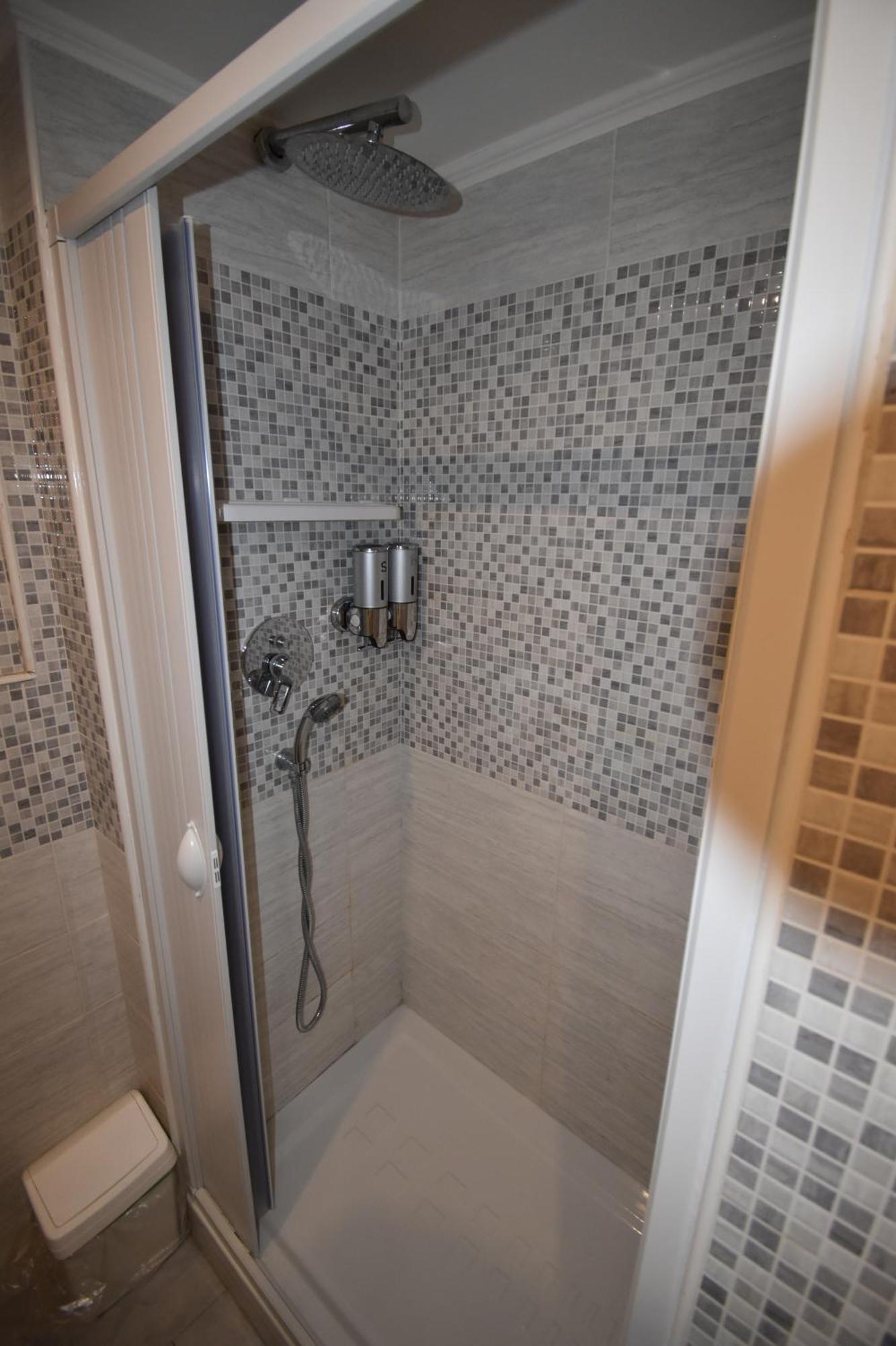 Vichyenichy Hotel Morena Room photo